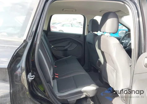 2016 Ford Escape S z USA, uszkodzony, nr VIN 1FMCU0F71GUB29188